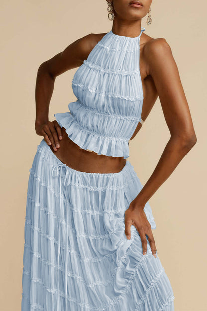 Beautifully Finished Garment in a Timeless Design