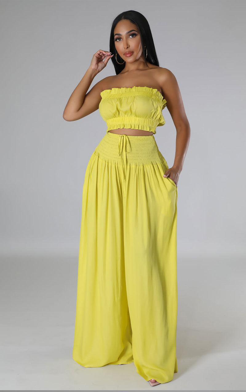 Sophisticated Garment with a Clean Classic Look