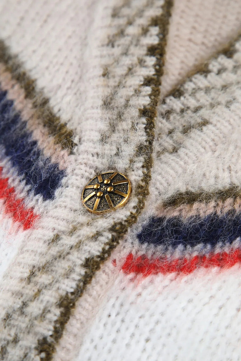 Gracefully Styled Cardigan for Any Occasion