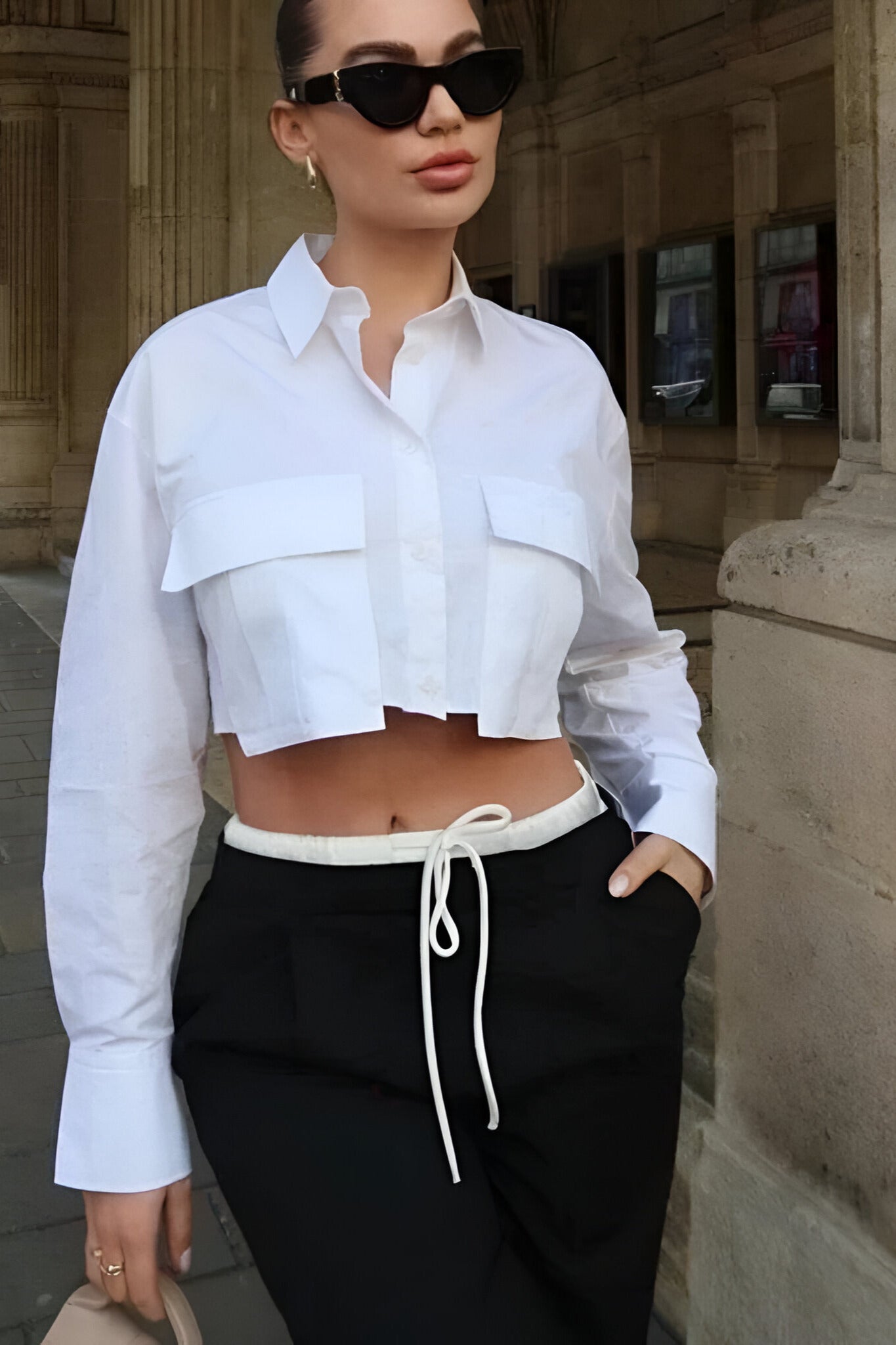 Well Tailored Shirt with a Graceful Silhouette