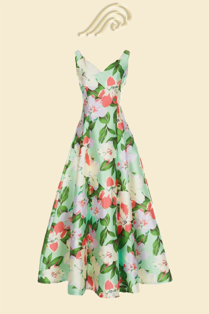 A Vintage Style Dress with Delicate Timeless Details