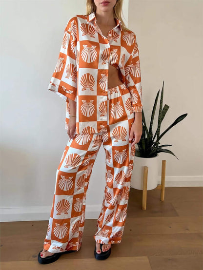 Classic Vintage Pants with a Flattering Fit