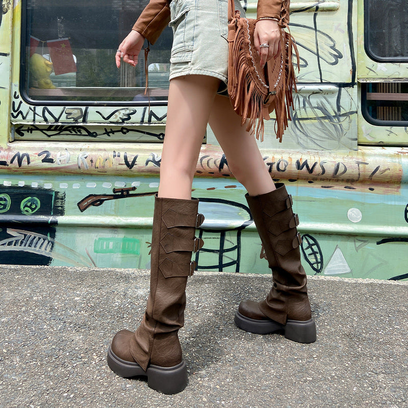 Elegantly Styled Boots for Everyday Wear