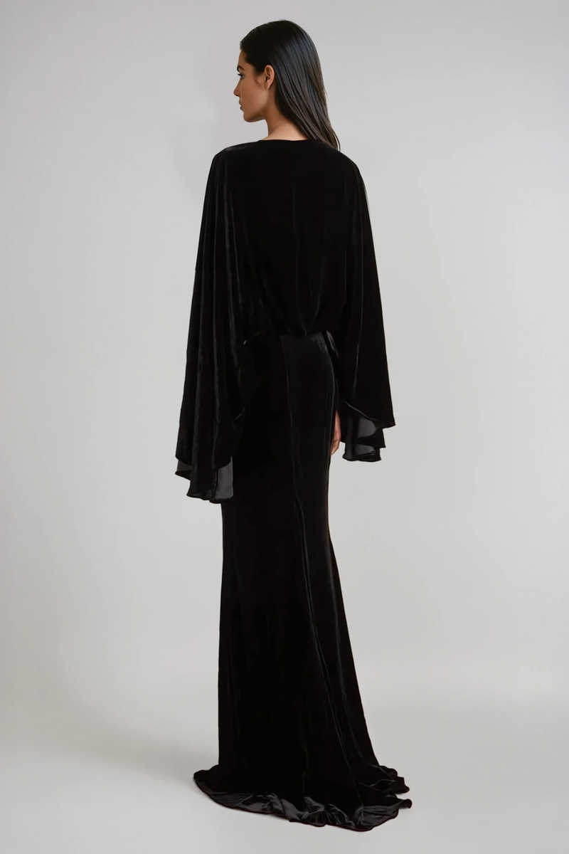 Beautifully Crafted Garment in a Classic Style