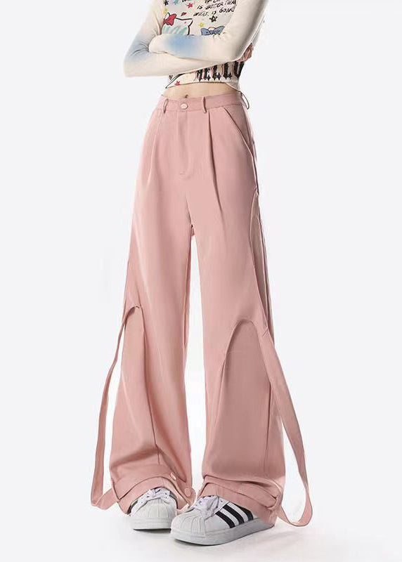 Effortlessly Elegant Pants with a Timeless Design