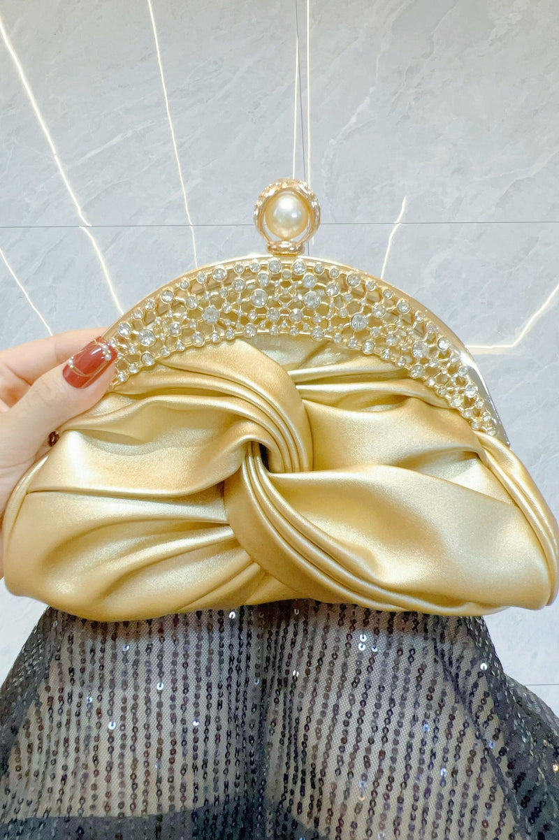 Elegantly Styled Bag for Everyday Wear