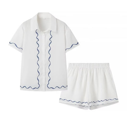 Beautifully Crafted Cardigan in a Classic Style