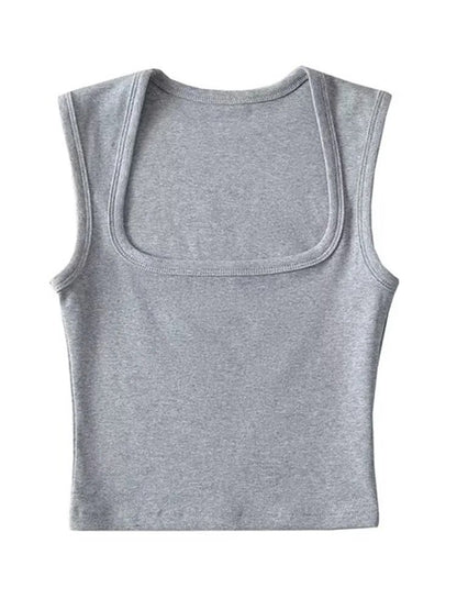 Polished Top with an Effortless Classic Look