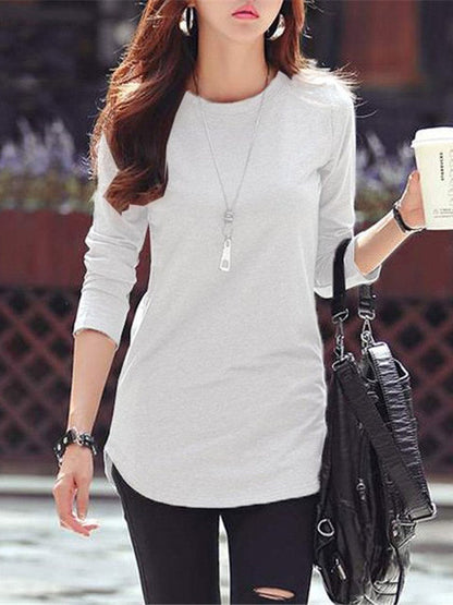 Effortlessly Elegant T-Shirt with a Timeless Design