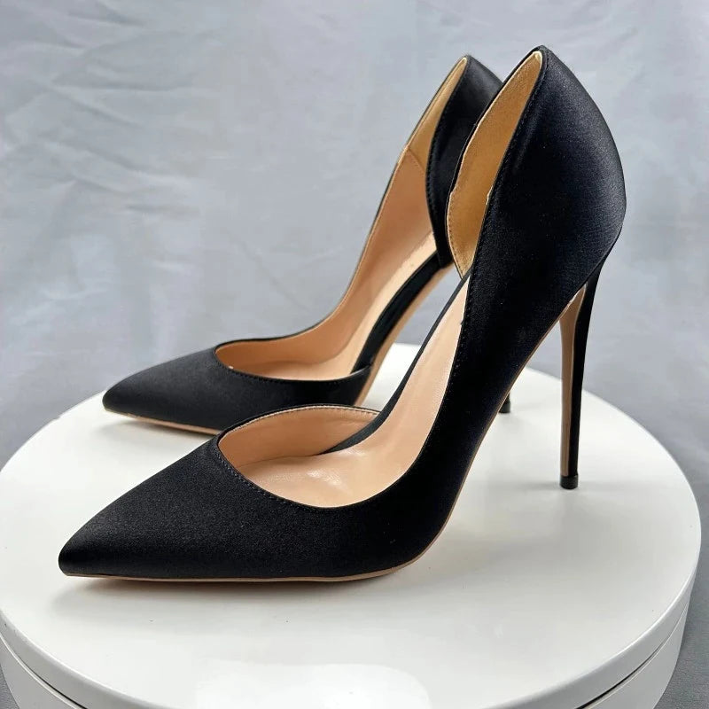 Elegantly Styled Shoes for Everyday Wear
