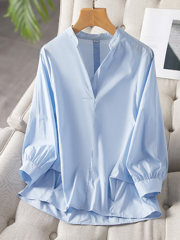 Beautifully Crafted Blouse in a Classic Style