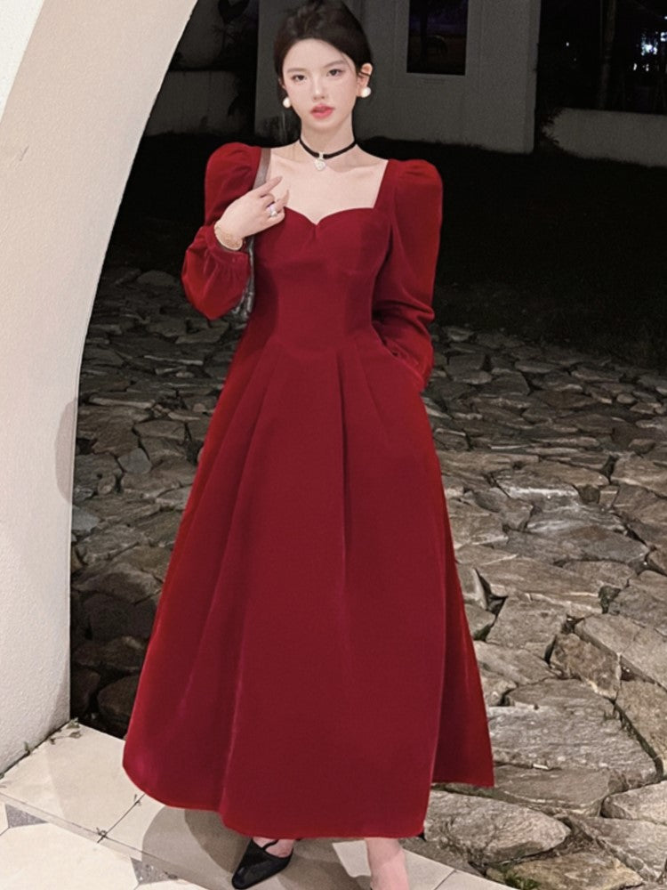 Polished Dress with an Effortless Classic Look