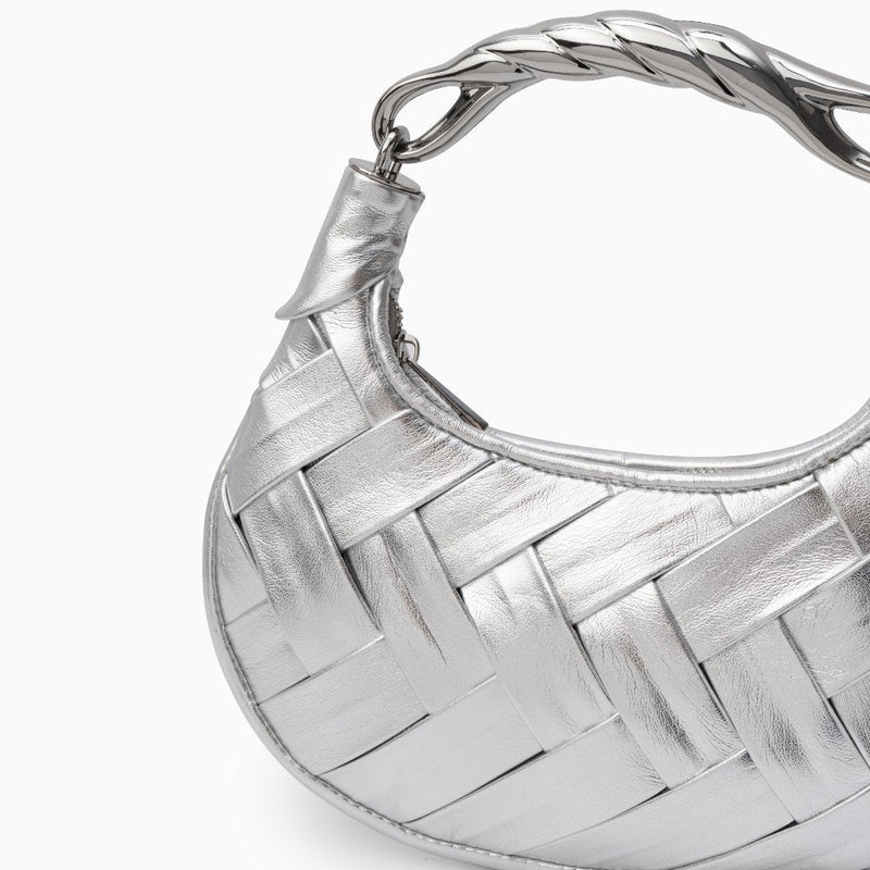 Well Tailored Bag with a Graceful Silhouette