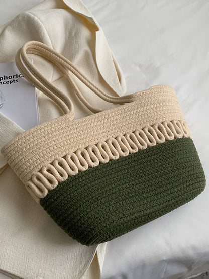 Effortlessly Elegant Bag with a Timeless Design