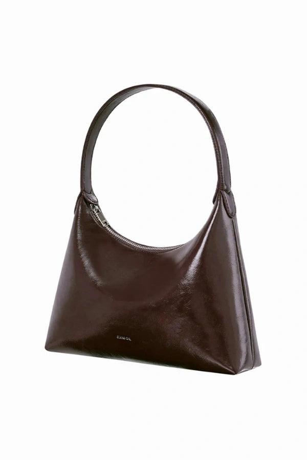 Effortlessly Elegant Bag with a Timeless Design