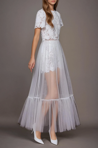 Beautifully Crafted Pants in a Classic Style
