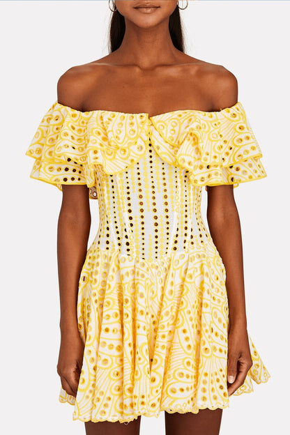 Gracefully Styled Dress for Any Occasion