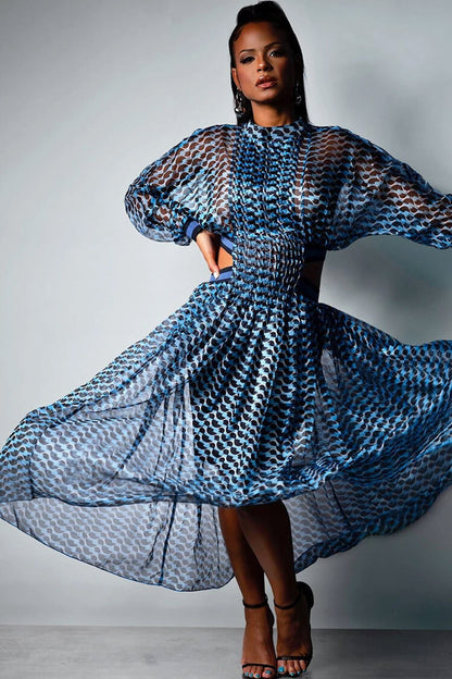 Beautifully Crafted Dress in a Classic Style