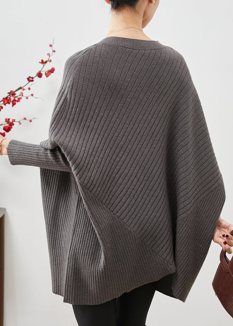 Effortlessly Elegant Top with a Timeless Design