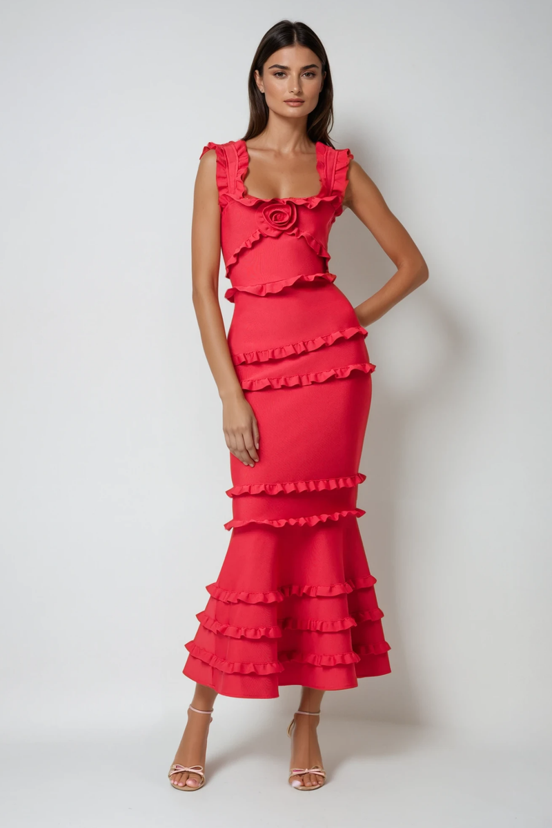 Sophisticated Dress with a Clean Classic Look