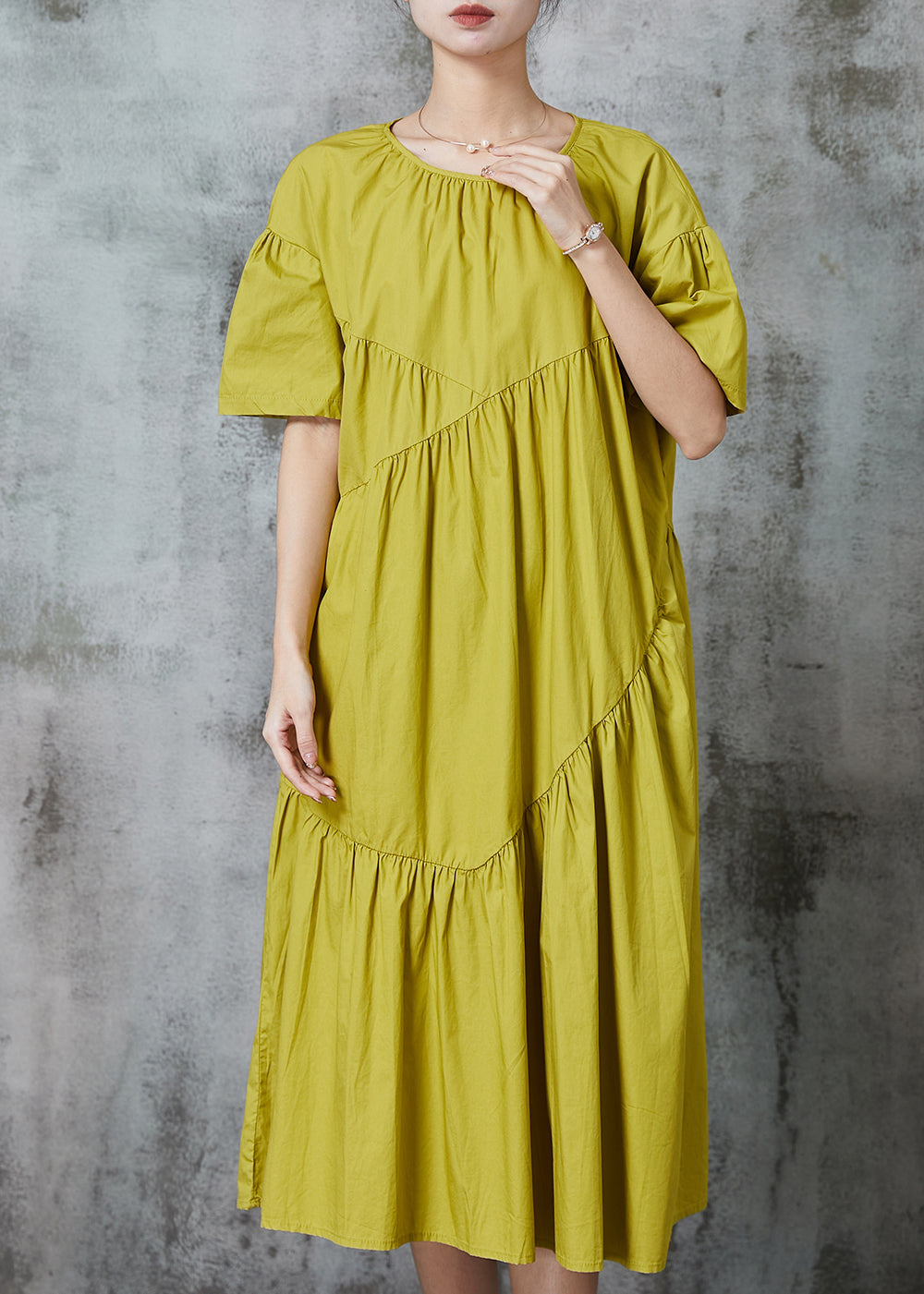 Polished Dress with an Effortless Classic Look