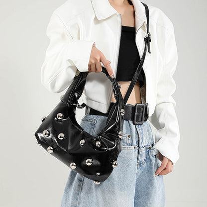 Effortlessly Elegant Bag with a Timeless Design