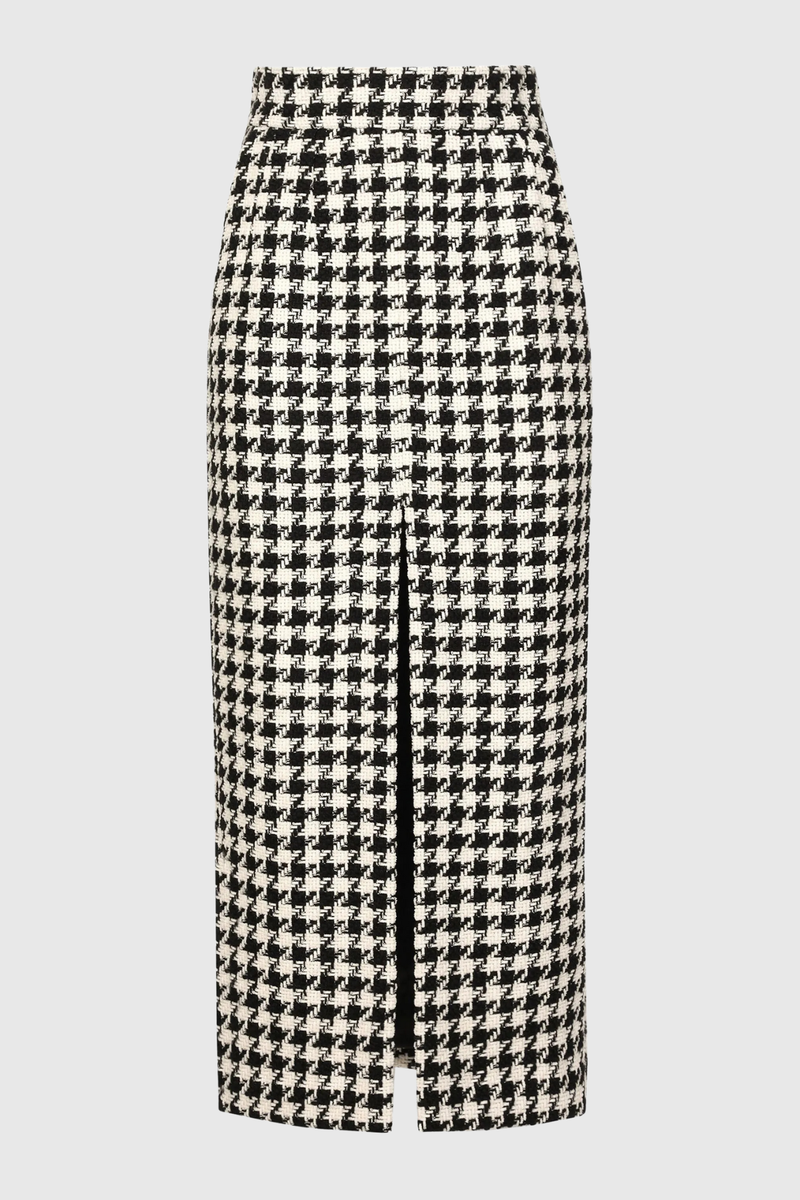 Effortlessly Elegant Jacket with a Timeless Design