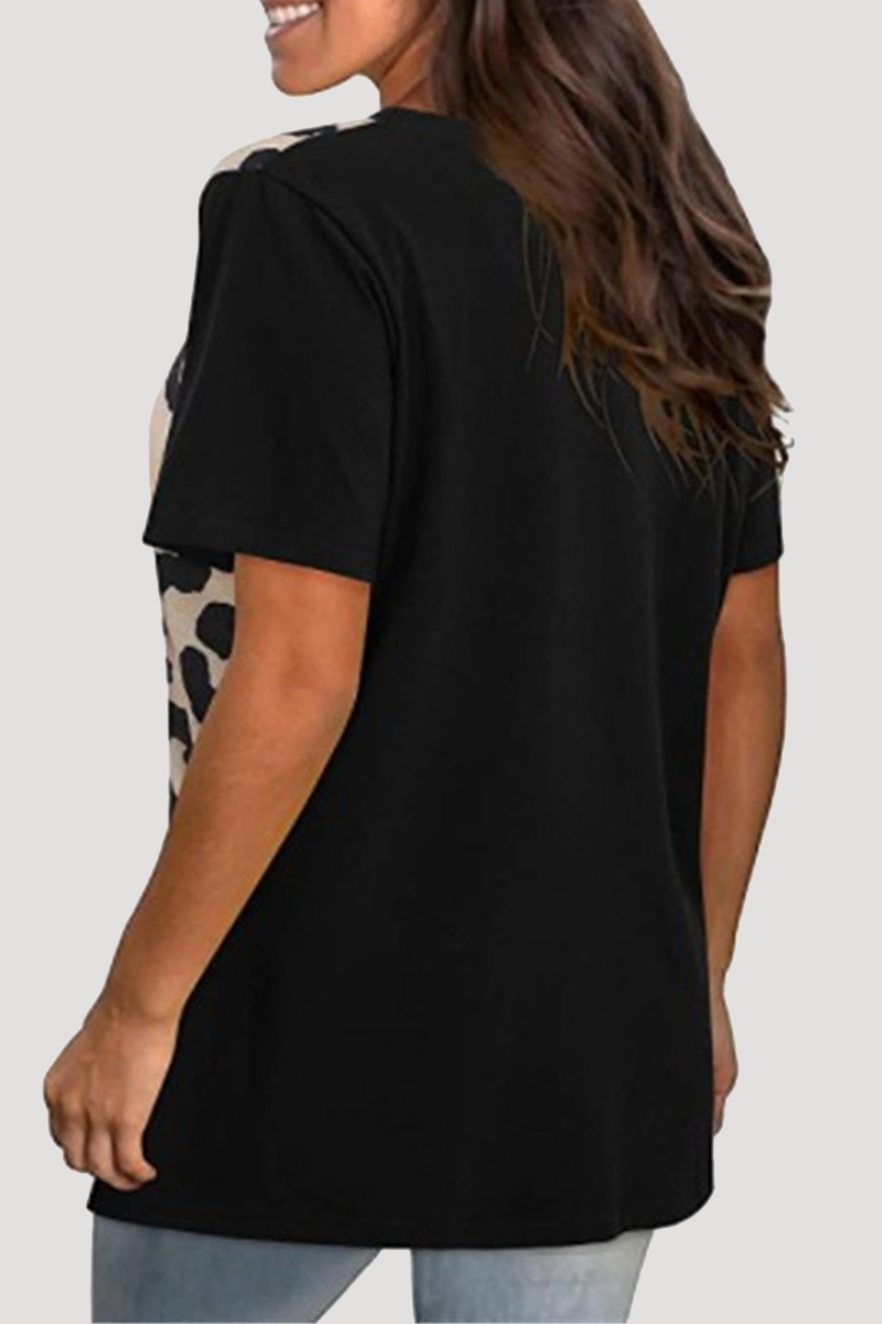 Sophisticated T-Shirt with a Clean Classic Look