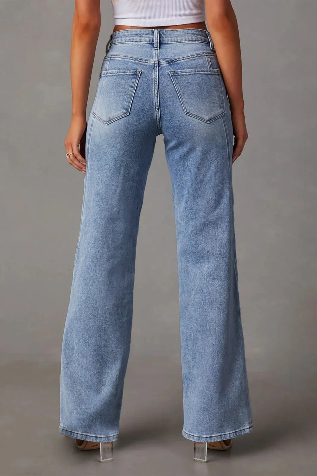 Polished Pants with an Effortless Classic Look