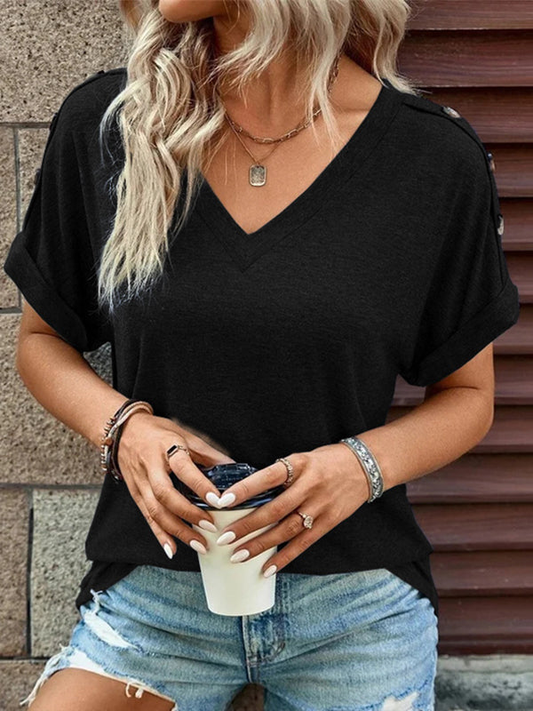 Beautifully Finished T-Shirt in a Timeless Design