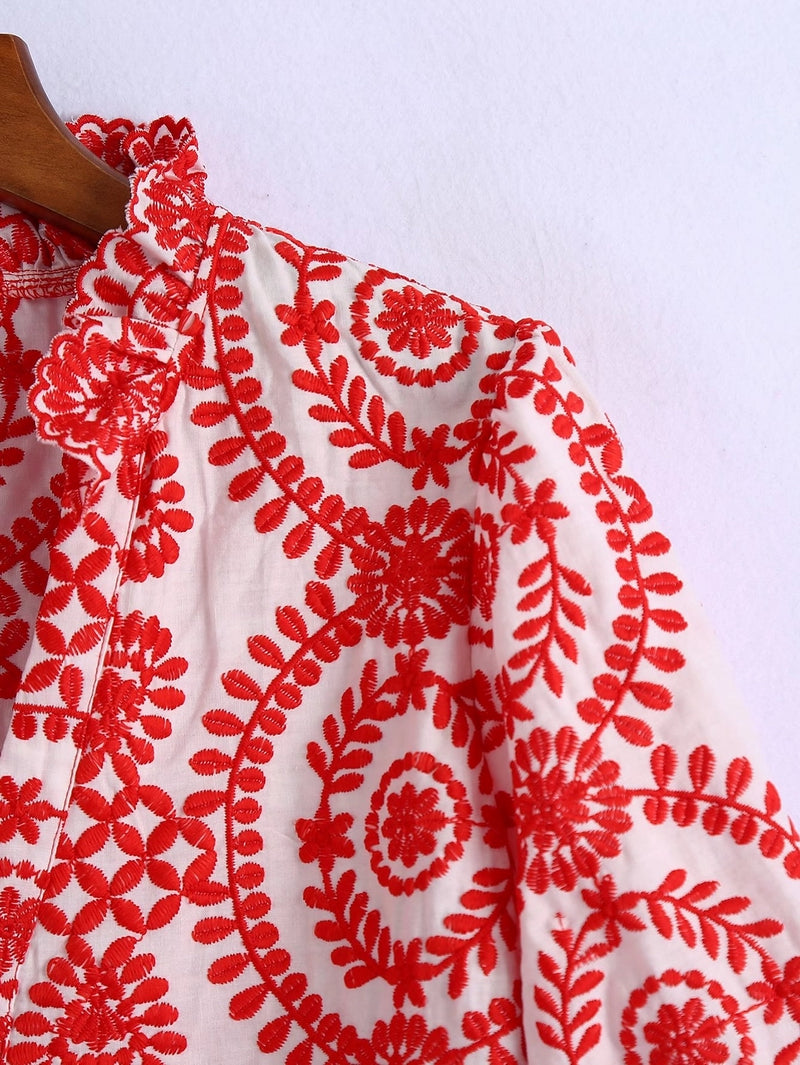 Gracefully Styled Blouse for Any Occasion