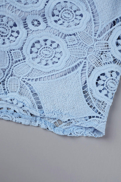 Effortlessly Elegant Garment with a Timeless Design