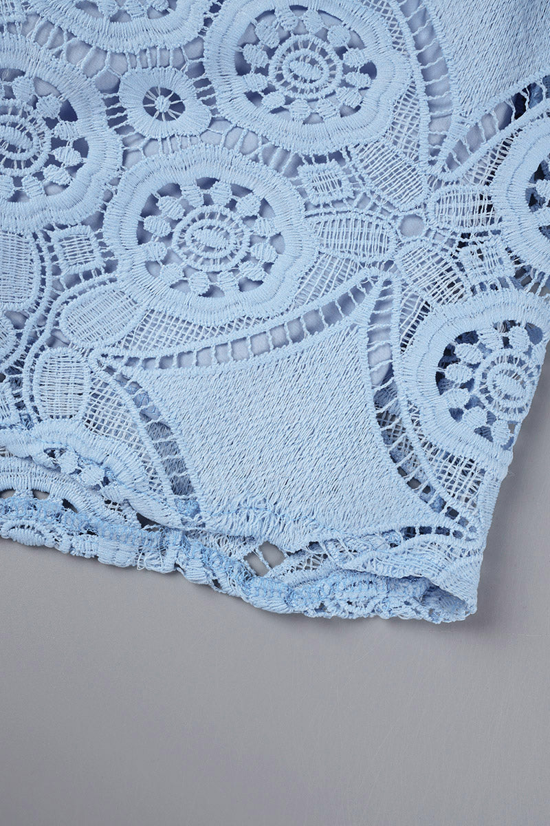 Effortlessly Elegant Garment with a Timeless Design