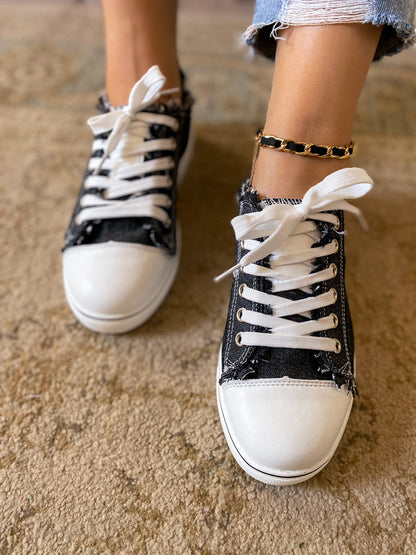 Elegantly Styled Sneakers for Everyday Wear