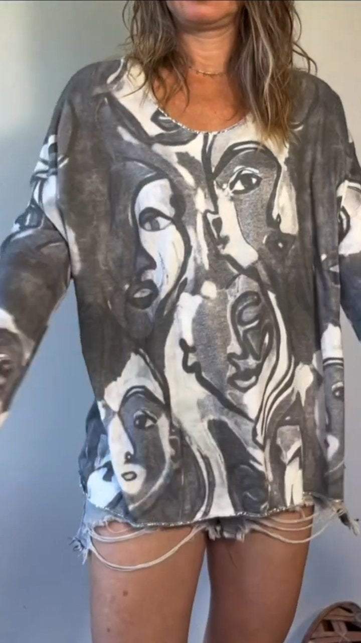 Beautifully Finished Top in a Timeless Design