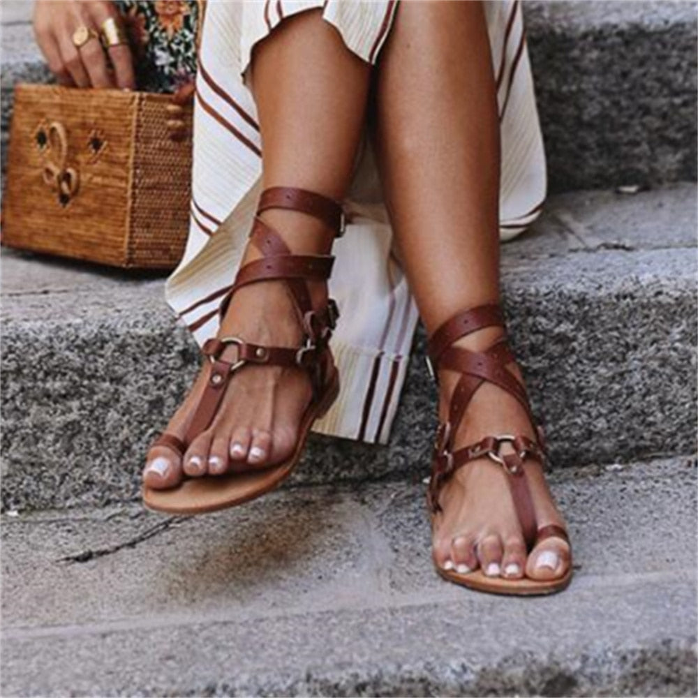 Classic Vintage Sandals with a Flattering Fit