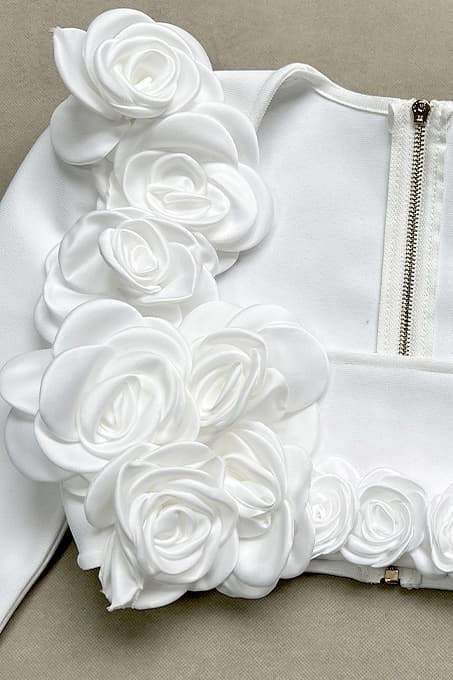 Beautifully Finished Garment in a Timeless Design