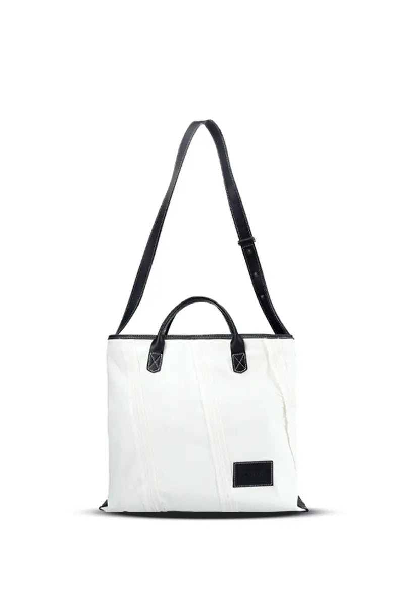 Classic Vintage Bag with a Flattering Fit