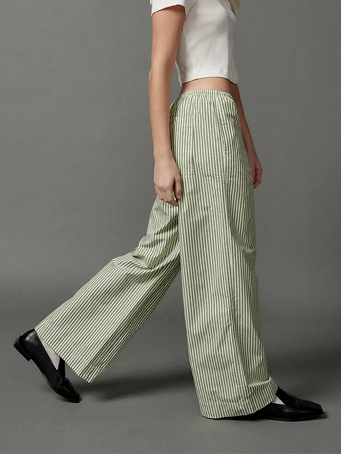 Polished Trousers with an Effortless Classic Look