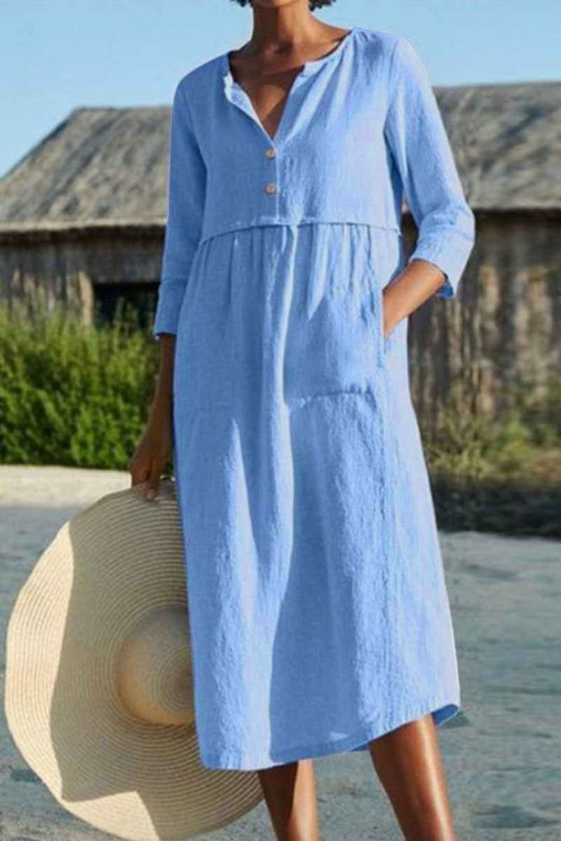 Beautifully Finished Dress in a Timeless Design