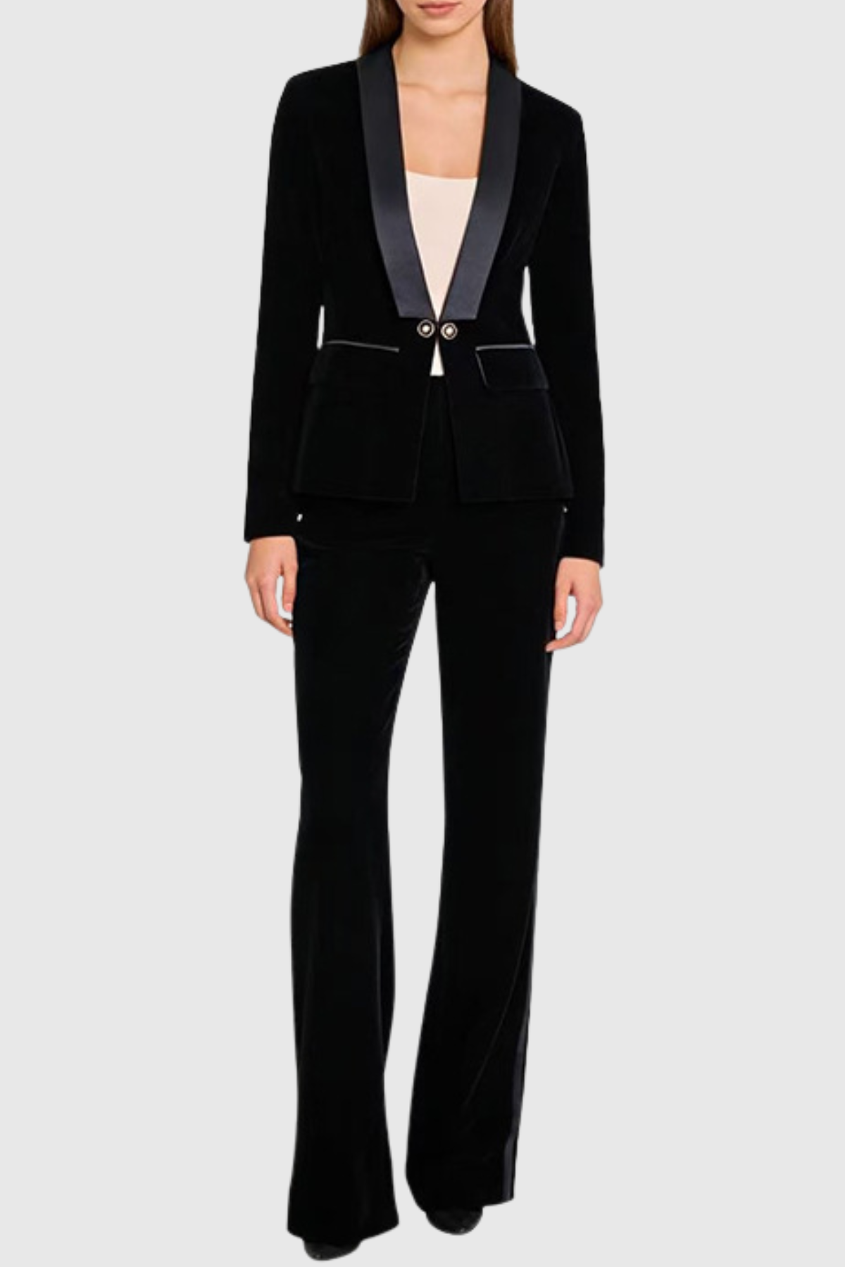 Polished Garment with an Effortless Classic Look