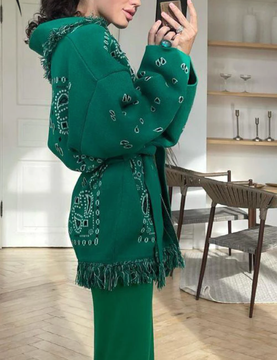 Beautifully Finished Cardigan in a Timeless Design
