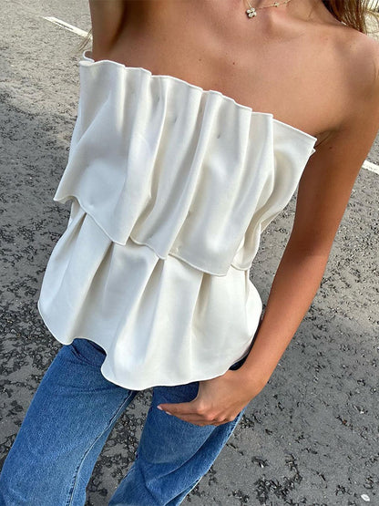 Well Tailored Top with a Graceful Silhouette