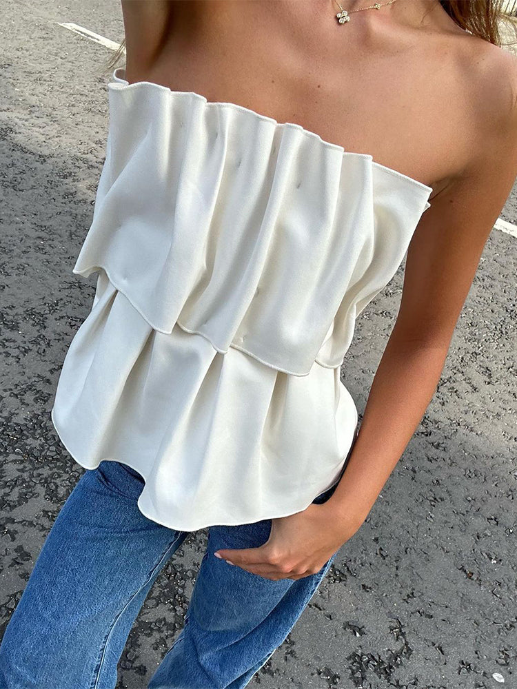 Well Tailored Top with a Graceful Silhouette