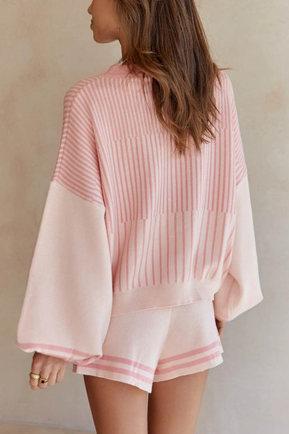 Well Tailored Sweater with a Graceful Silhouette