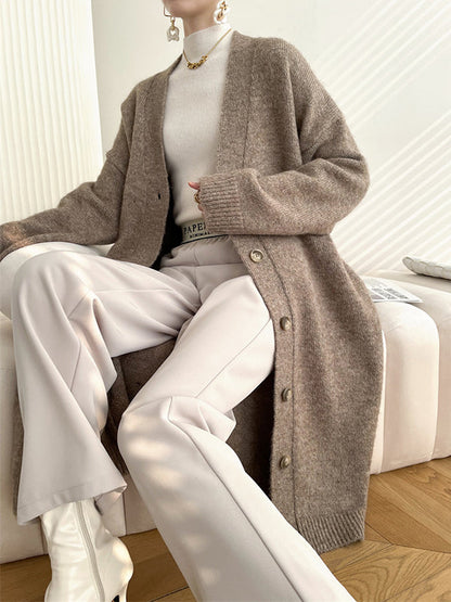 Beautifully Finished Cardigan in a Timeless Design