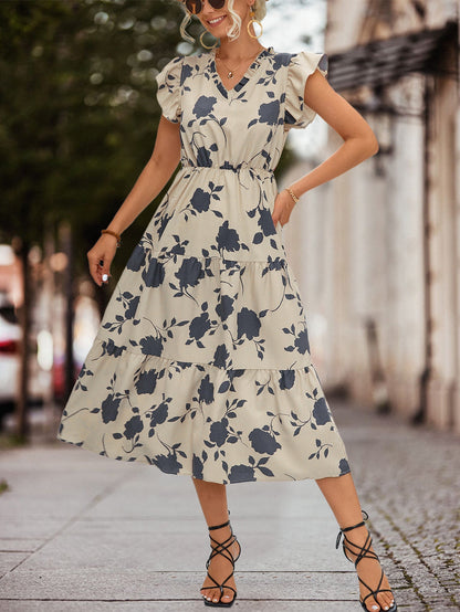 Well Tailored Dress with a Graceful Silhouette