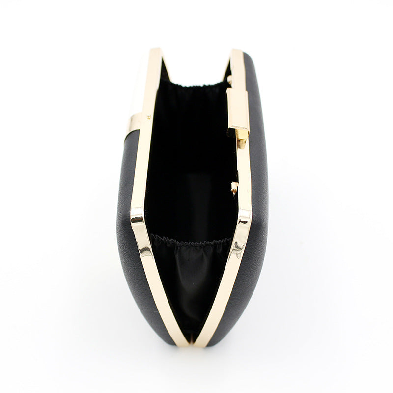 Sophisticated Bag with a Clean Classic Look