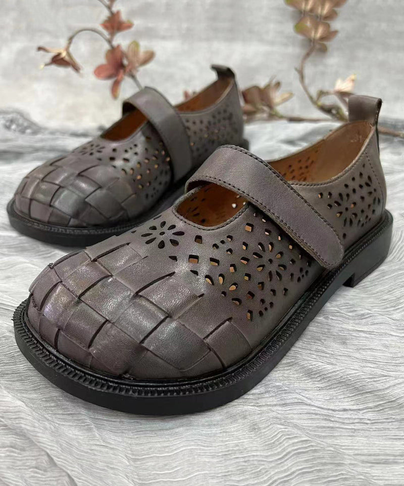 Elegantly Styled Shoes for Everyday Wear