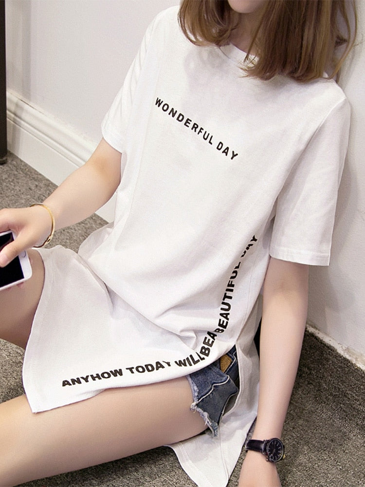 Gracefully Styled T-Shirt for Any Occasion